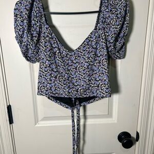 Forever 21 Floral Puff Sleeve Top - Purple
